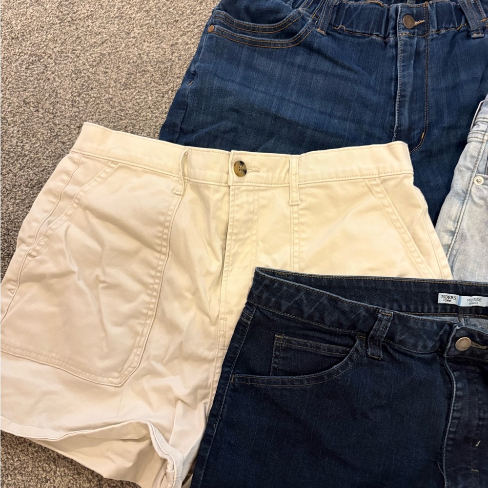 Stylish Women’s Shorts Collection - Black, Blue, Cream, Gray - Picture 2 of 8
